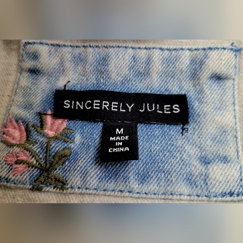 Sincerely Jules Light Blue Floral Denim Jean Jacket | Size Medium - Picture 3 of 4